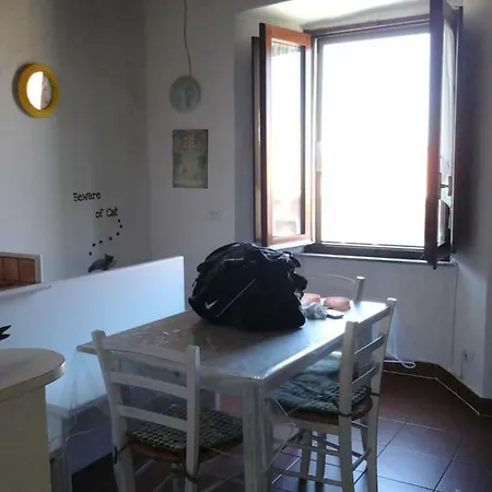 Maisonette Tommy *